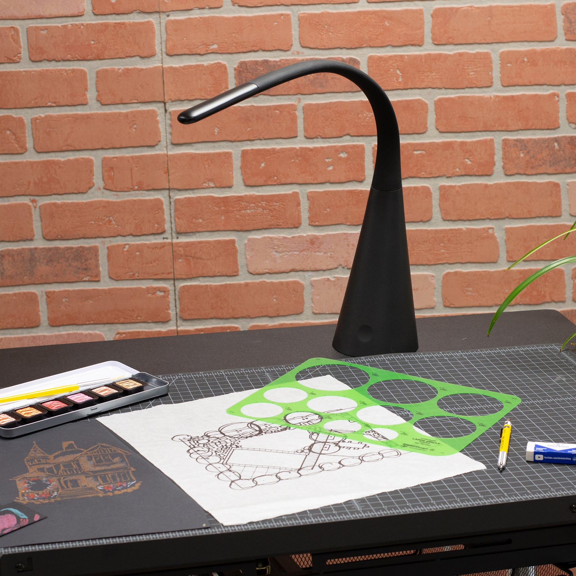 Alvin Zuma Desk Lamp - Black (CLOSEOUT)